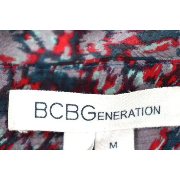 BCBGeneration Blouse Women M Multicolor Cut‎ Out Back Semi Sheer Lightweight Top - Picture 3 of 9